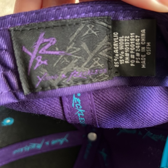 Young & Reckless Snapback Trucker Hat - Picture 3 of 8